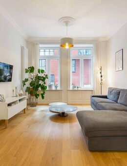 Kiezgeflüster trifft Altbau-Deluxe - kernsaniert und durchdacht: 3,5 Zimmer mit grüner Oase - Hamburg