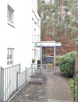 KUSCHELNEST UNTERM DACH am Waldrand!Helle 2-Zi.-ETW mit Balkon in Schwanstetten! - Schwanstetten