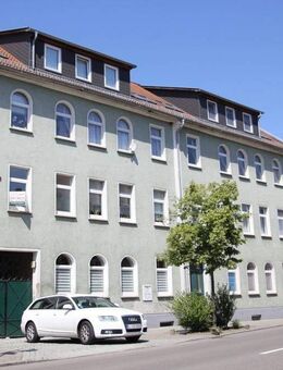 4 Zi. Wohnung*Tageslichtbad mit Dusche & Eckbadewanne* Gartennutzung*Stellplatz mgl.* - Lützen