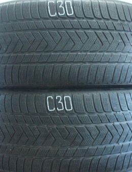 2x Winterreifen Pirelli Scorpion NO 305/40 R20 112V Dot4618 4,5-5mm C30 - Euskirchen Zentrum