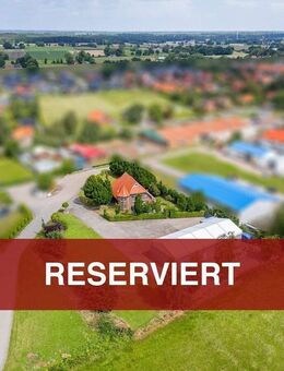 Exklusives Wohnen mit Gewerbepotenzial - 217?m² Wohnhaus + 250?m² Halle - Blomberg (Niedersachsen)