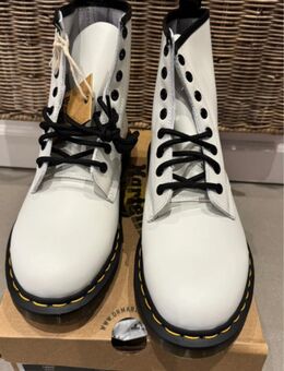Dr Martens 1460 Pascal neu weiß Gr 41 - Bielefeld