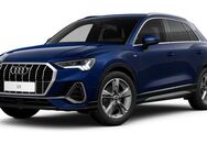 Audi Q3, 35TFSI S-line, Jahr 2022 - Zwickau