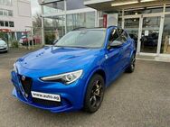 Alfa Romeo Stelvio, QUADRIFOGLIO Q4 V6 BI-TURBO AWD, Jahr 2021 - Freiburg (Breisgau)