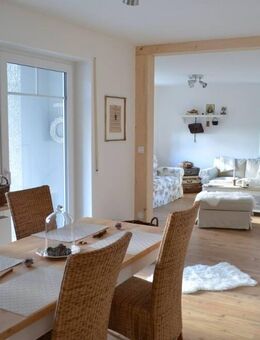 Sehr gepflegtes Einfamilienhaus in Denkendorf, Waldsiedlung! Nur 2. Wohnsitz möglich!! - Denkendorf (Bayern)