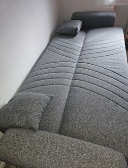 Couch mit Schlaffunktion - Schwetzingen Zentrum