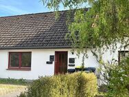 Provisionsfrei: Sanierungsbedürftige Wohnung mit großem Gartenanteil in Adendorf (Elba) - Adendorf