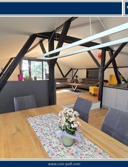 Großzügige Dachgeschosswohnung mit Gartenanteil - Bad Schwartau