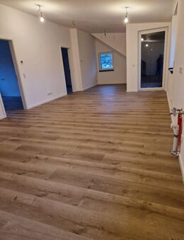 Schicke Neubauwohnung am Rande von Gummersbach/Bergneustadt - Bergneustadt