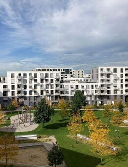 PENTA gehobene 2-Zimmer Whg. mit moderner Einbauküche, große Loggia + Balkon mit Alpenblick - München
