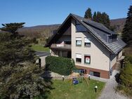 Großes Zweifamilienhaus mit Doppelgarage, Wellnesstrakt und Weitblick in Bad Oeynhausen! - Bad Oeynhausen