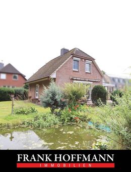 Einfamilienhaus mit Teich in Hamburg-Sasel - Hamburg