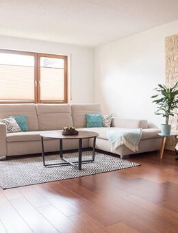 Modernisierte 4,5 Zimmer-Wohnung, ca. 111 m² mit Balkon und Garage - Provisionsfrei! - Waldshut-Tiengen