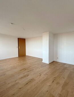 Schöne 2-Zimmer Dachgeschoss Wohnung in der Curiesiedlung - Magdeburg