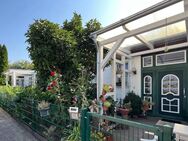 Großes Einfamilienhaus im Bungalowstil mit zwei Eingängen Nebengelass und sehr schönem Garten - Galenbeck