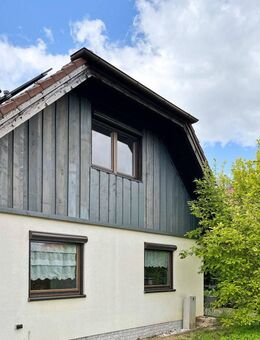 Schönes Einfamilienhaus mit beheiztem Pool in Erfurt-Salomonsborn - Erfurt