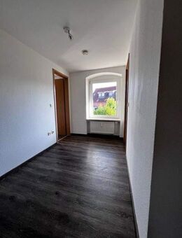 Sehr schöne 2-Raumwohnung mit Einbauküche in Schönebeck-Salzelmen ab sofort zu vermieten - Schönebeck (Elbe)