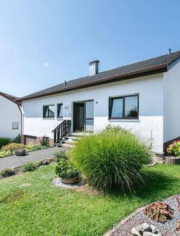 Viel Raum zum Leben und Wohlfühlen - Einfamilienhaus für die ganze Familie - Niederstotzingen