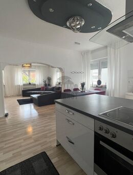 VIER WOHNUNGEN UND UMSATZSTARKE SHISHALOUNGE - IDEAL FÜR KAPITALANLEGER UND INVESTOREN - Malsch (Landkreis Karlsruhe)