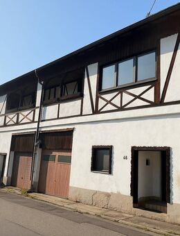 Einfamilienhaus mit großem Potenzial und vielseitigen Nutzungsmöglichkeiten - Elmstein