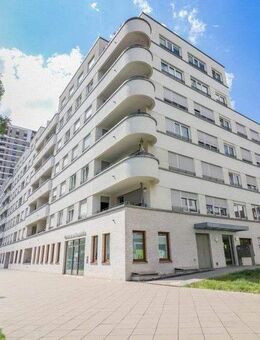 Stilvolles Wohnerlebnis: 5-Zi-Wohnung im Europaviertel - zwei Tageslichtbäder und Loggia! - Frankfurt (Main)