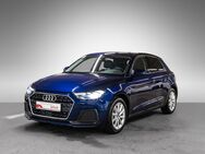 Audi A1, Sportback Advanced 25 TFSI Audi phone box, Jahr 2024 - Stuttgart