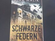 Schwarze Federn - Nina Malik (Taschenbuch) - Essen