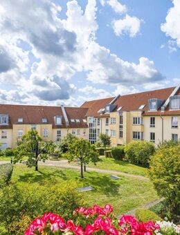 Schöne, vermietete 2-Zimmer-Dachgeschosswohnung in Hennigsdorf - Hennigsdorf