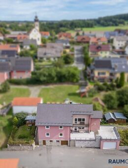 Behinderten und Rollstuhlgerechtes Mehrfamilienhaus mit Aufzug, Sonnenterrasse und großen Garten - Plößberg