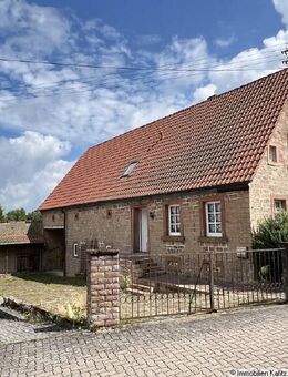 Charmantes Einfamilienhaus mit Scheune und großem Grundstück - Stelzenberg