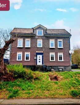 Zweifamilienhaus mit Potenzial! Renovieren und profitieren. Ersteigern Sie ab 70% des Verkehrswerts! - Bad Laasphe