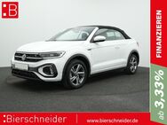 VW T-Roc Cabriolet, 1.5 l TSI R-Line PARKASSIS SIDEASSIS, Jahr 2024 - Regensburg