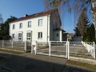 Doppelhaushälfte in Strausberg mit viel Potential - Strausberg