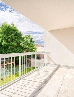 Modernes Wohnen auf zwei Ebenen: Sonnige Maisonette mit 4 Zimmern in Allach * ERSTBEZUG - München