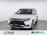 Mitsubishi Outlander, 2.4 Plus, Jahr 2021 - Einbeck