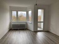 Geräumige 3-Zimmerwohnung mit traumhaften Ausblick (ohne Fahrstuhl, Musterbilder) - Salzgitter