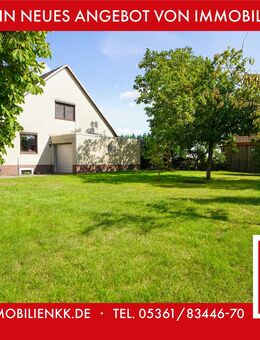 Viel Platz und Potenzial - Einfamilienhaus mit Keller, Garage und schönem Garten in Grußendorf - Sassenburg