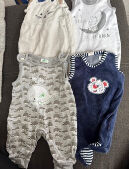Babykleidungspaket zu verkaufen + Pampers - Dülmen