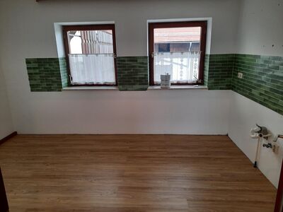 Großzügige 2-Zi.-Wohnung auf dem Land