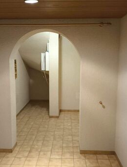 Große 2-Zimmerwohnung vor den Toren Bambergs - Strullendorf