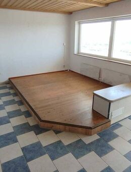 Gepflegte 3-Zimmer-Wohnung im 22. Obergeschoss - Traumhafter Panoramaausblick - Erlangen