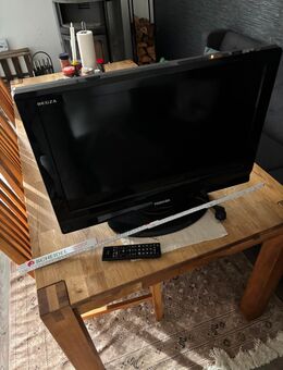 TV Gerät mit Fernbedienung 25€ - Niebüll