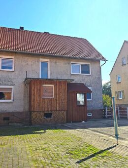 Charmantes Fachwerkhaus mit Kamin, Werkstatt und riesigem Garten - ländliches Wohnen mit Herz und Platz zum Leben - Schlitz