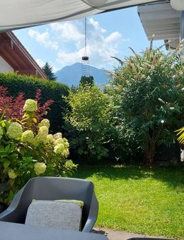 Rarität! Hochwertige 3-Zi.-EG-Whg. mit 2 überdachten Terrassen und eigenem Garten in Grassau im Chiemgau! - Grassau