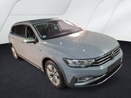 VW Passat Alltrack, 2.0 TDI Business 230, Jahr 2022 - Ebersberg