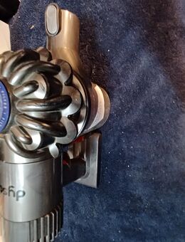 Dyson akku handstaubsauger mit zubehör abholung oder versand - Leipzig