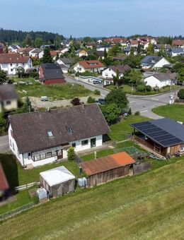 Ehemaliges Bauernhaus mit vielen Möglichkeiten - Perfekt für Eigennutzer und Kapitalanleger - Fronreute