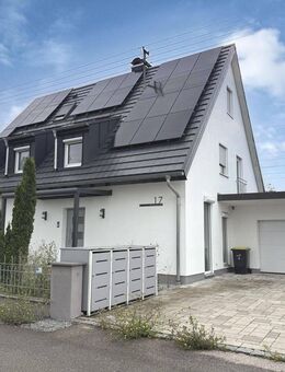 Modernisiertes Einfamilienhaus in Graben - viel Platz, hochwertige Ausstattung und großer Garten! - Graben