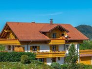 Traumhafter Bergblick, Mehrfamilienhaus mit 5 WE im Allgäu, Oberstaufen, Bayern - Oberstaufen