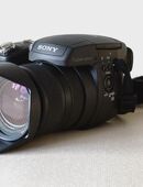 SONY Cyber-shot DSC-R1 in 53639